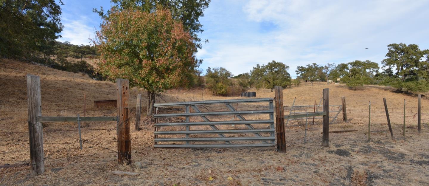 0 Oak Glen Avenue, MORGAN HILL, California 95037, ,Lots And Land,For Sale,Oak Glen Avenue,40962032