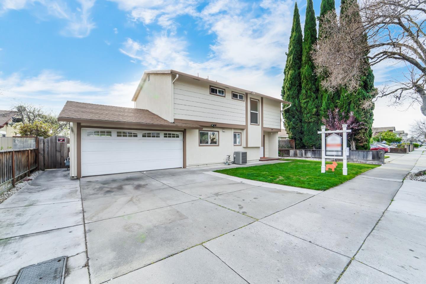 1963 Ridgemont Dr, San Jose, CA 95148 4 Beds 2/1 Baths (Sold