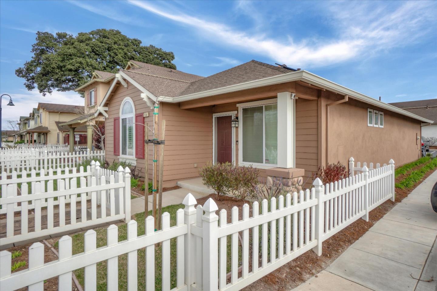 350 San Juan Grade Rd, Salinas, CA 93906 3 Beds 1 Baths (Sold) ML81786019 MLSL