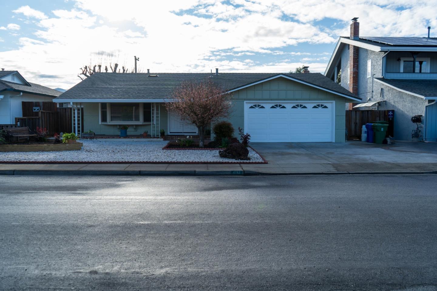 4762 Griffith Ave, Fremont, CA 94538 4 Beds 2 Baths (Sold