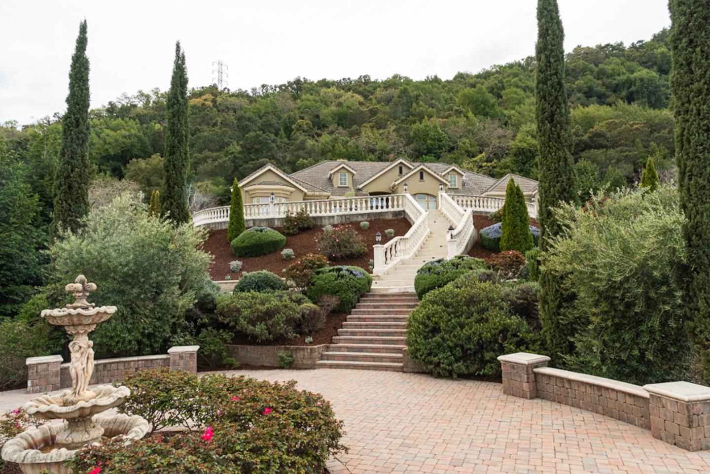 13765 Sycamore Dr, Hill, CA 95037 5 Beds 3 Baths (Sold) ML81786704 MLSL