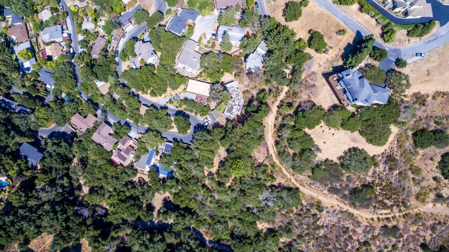180 Winding Way, SAN CARLOS, California 94070, ,Lots And Land,For Sale,Winding Way,40967408