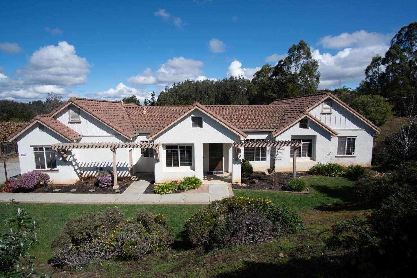 17447 Avenida Los Altos, Prunedale, CA 93907 4 Beds 3 Baths (Sold