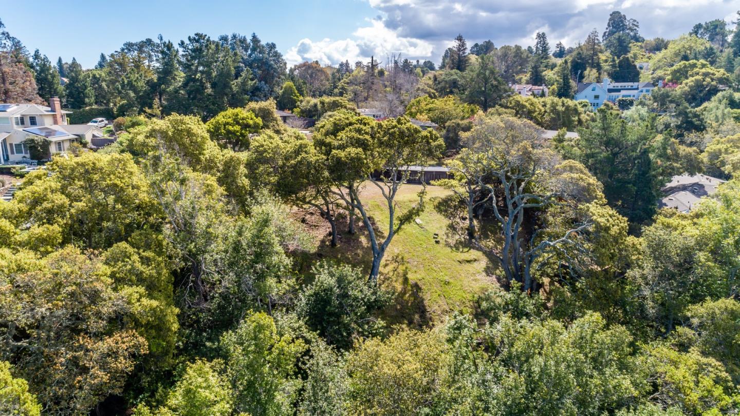 35 Victor Park Lane, HILLSBOROUGH, California 94010, ,Lots And Land,For Sale,Victor Park Lane,40963365