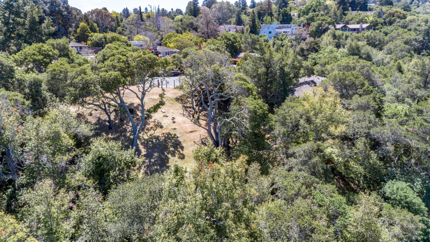 35 Victor Park Lane, HILLSBOROUGH, California 94010, ,Lots And Land,For Sale,Victor Park Lane,40963365