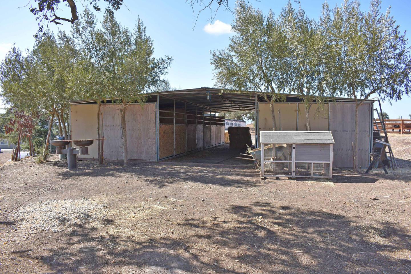 8655 Leavesley Road, GILROY, California 95020, ,Lots And Land,For Sale,Leavesley Road,40963426