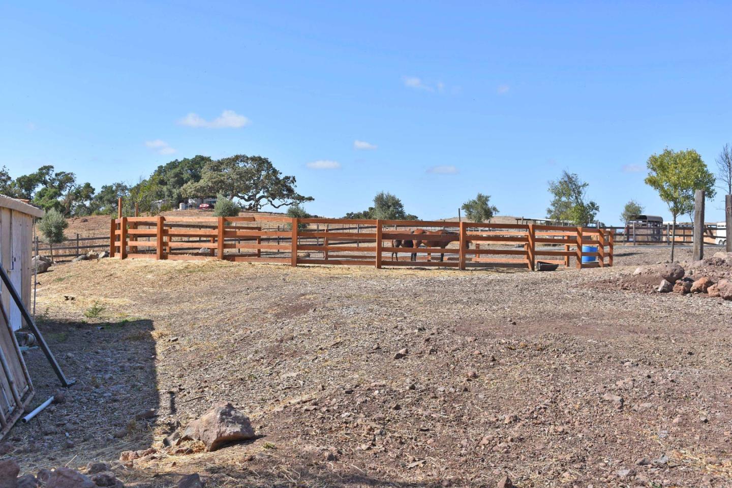 8655 Leavesley Road, GILROY, California 95020, ,Lots And Land,For Sale,Leavesley Road,40963426