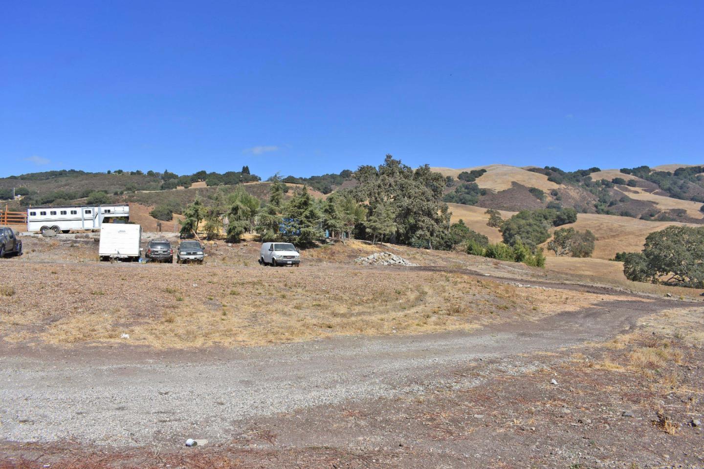 8655 Leavesley Road, GILROY, California 95020, ,Lots And Land,For Sale,Leavesley Road,40963426