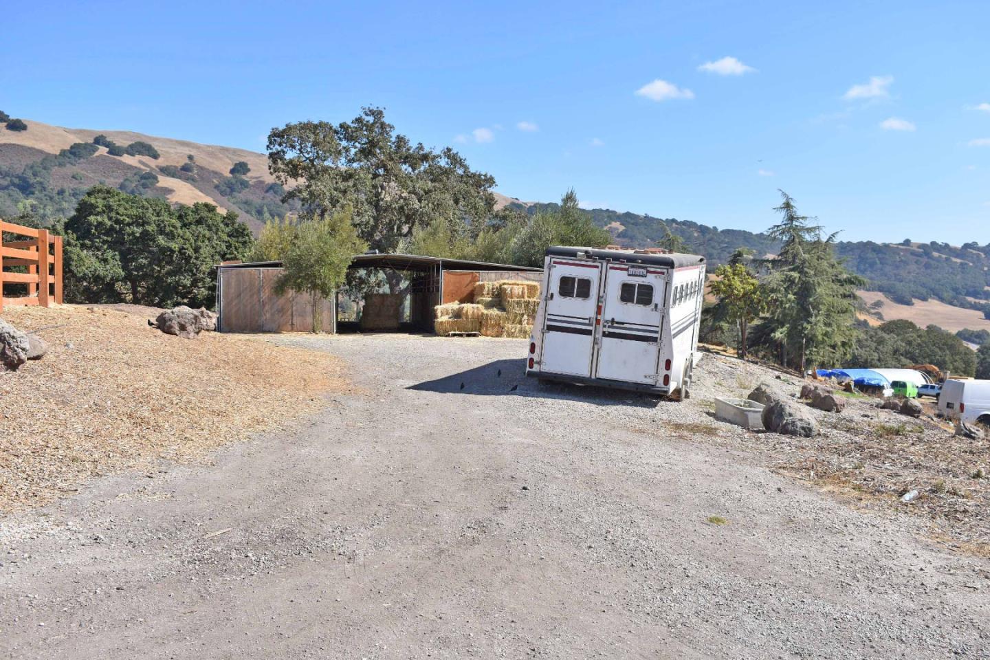 8655 Leavesley Road, GILROY, California 95020, ,Lots And Land,For Sale,Leavesley Road,40963426