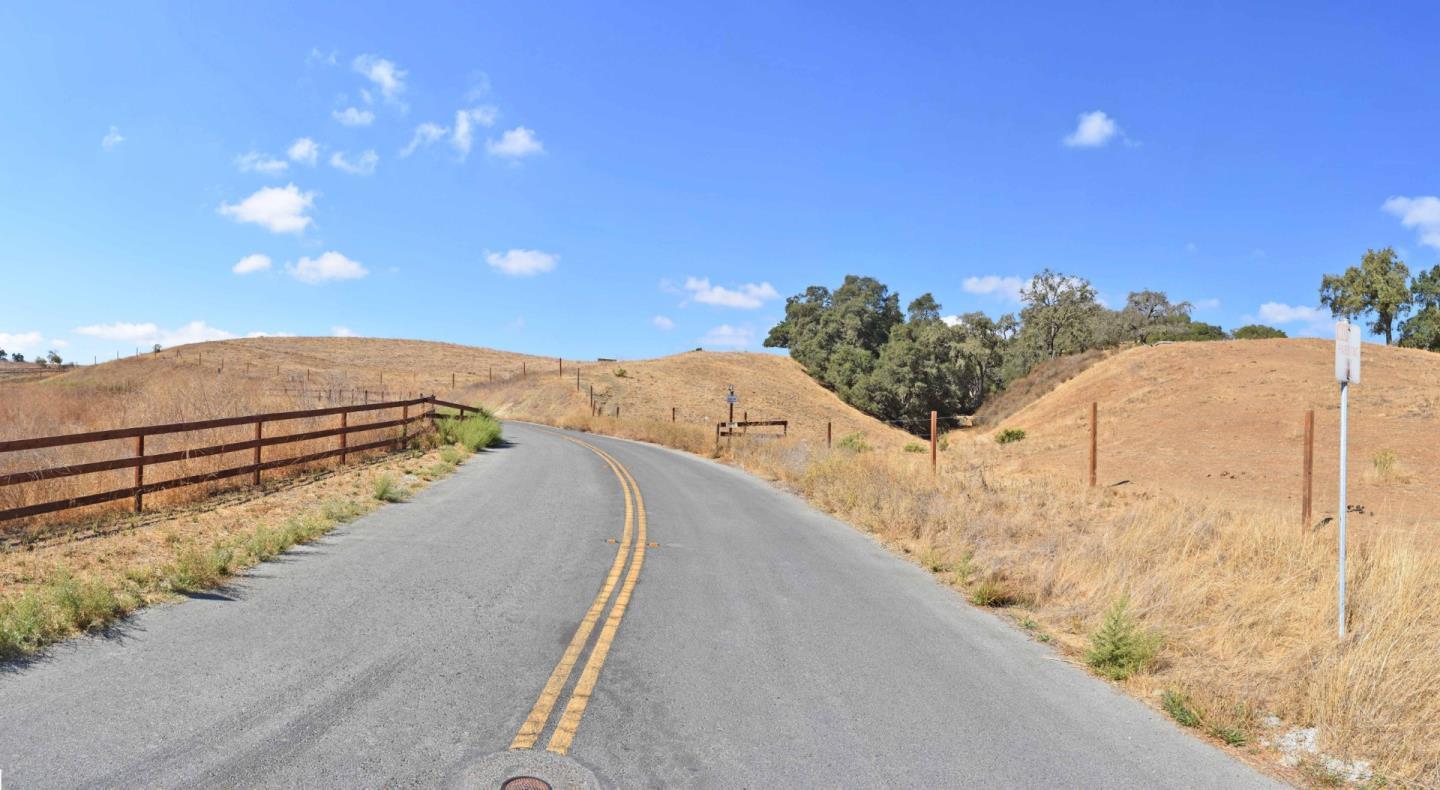 8655 Leavesley Road, GILROY, California 95020, ,Lots And Land,For Sale,Leavesley Road,40963426