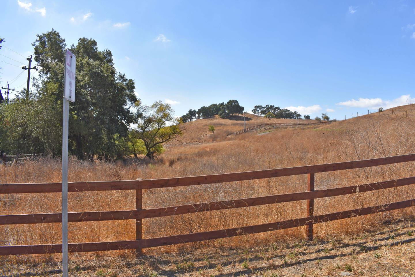 8655 Leavesley Road, GILROY, California 95020, ,Lots And Land,For Sale,Leavesley Road,40963426