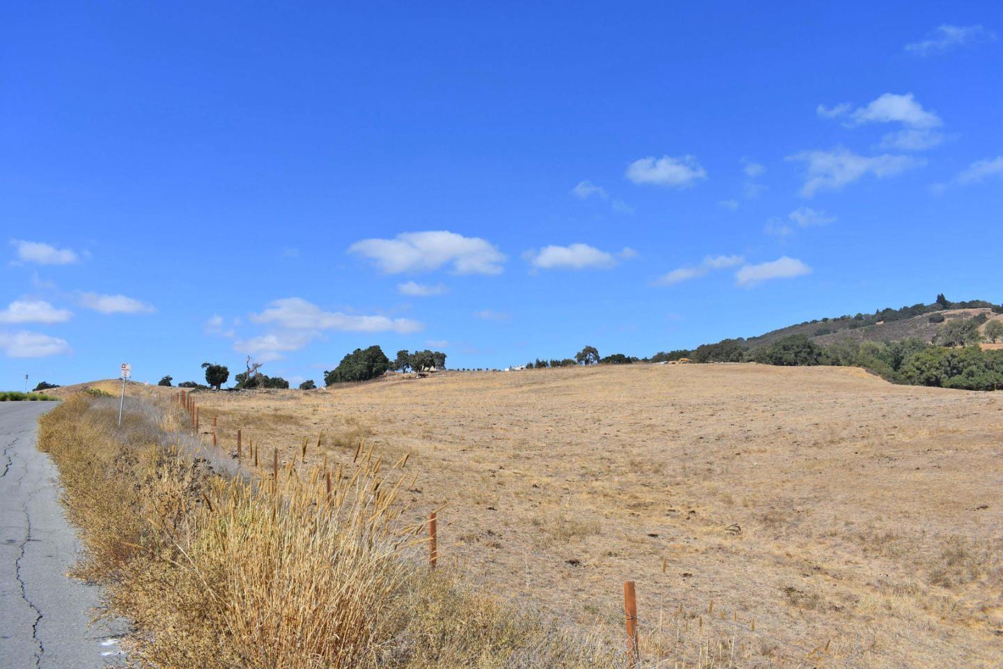 8655 Leavesley Road, GILROY, California 95020, ,Lots And Land,For Sale,Leavesley Road,40963426