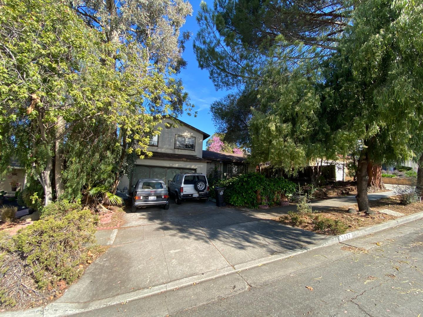 3427 Tully Rd, San Jose, CA 95148 3 Beds 2/1 Baths (Sold