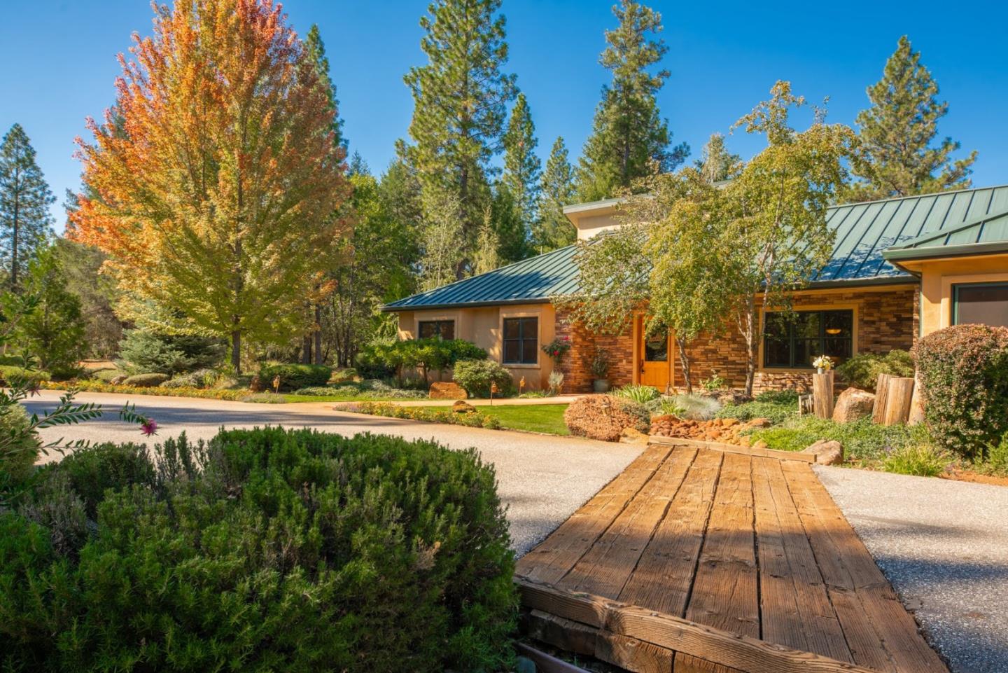 28555 Rollins Lake Rd, Colfax, CA 95713 4 Beds 3/2 Baths (Canceled