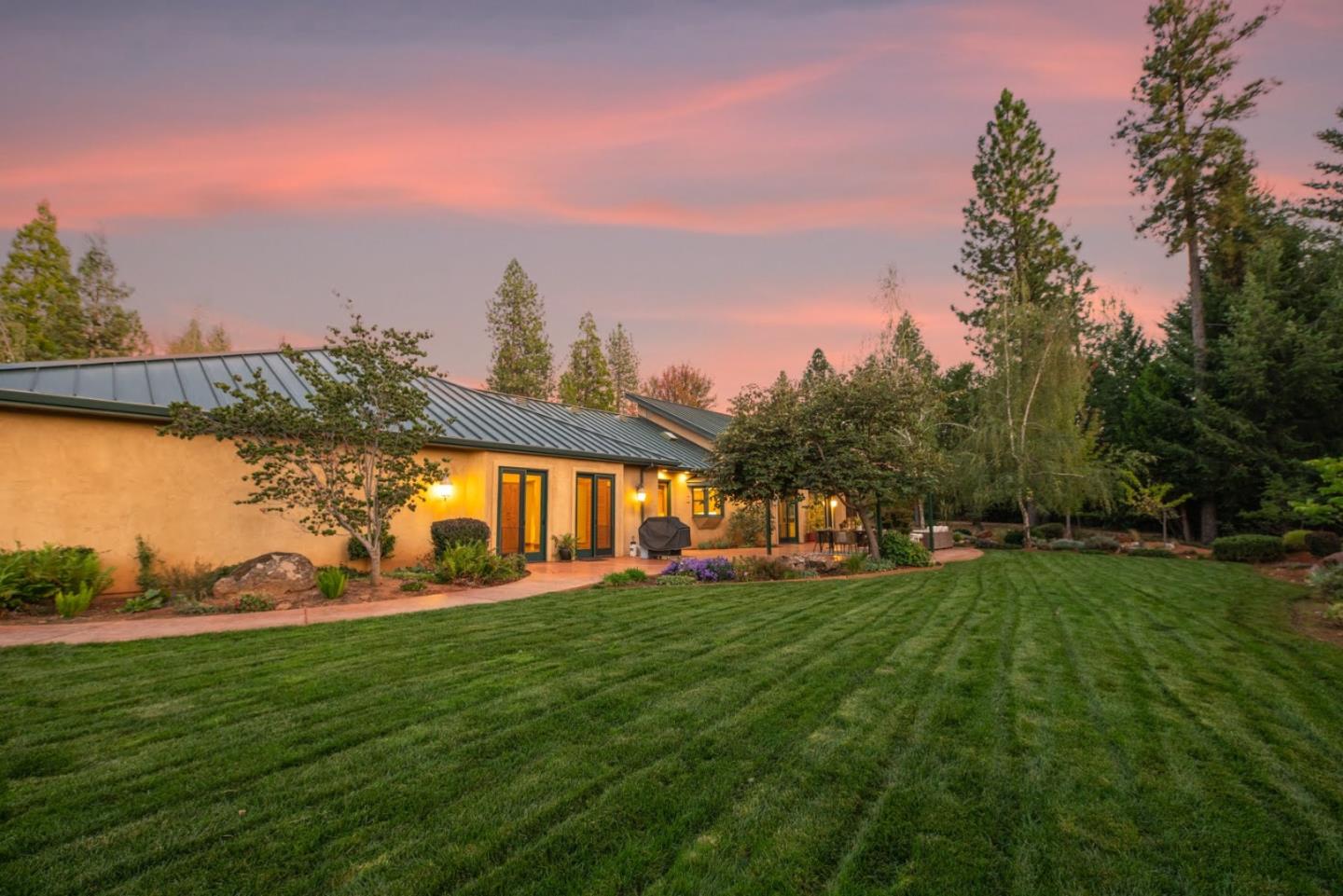 28555 Rollins Lake Rd, Colfax, CA 95713 4 Beds 3/2 Baths (Canceled