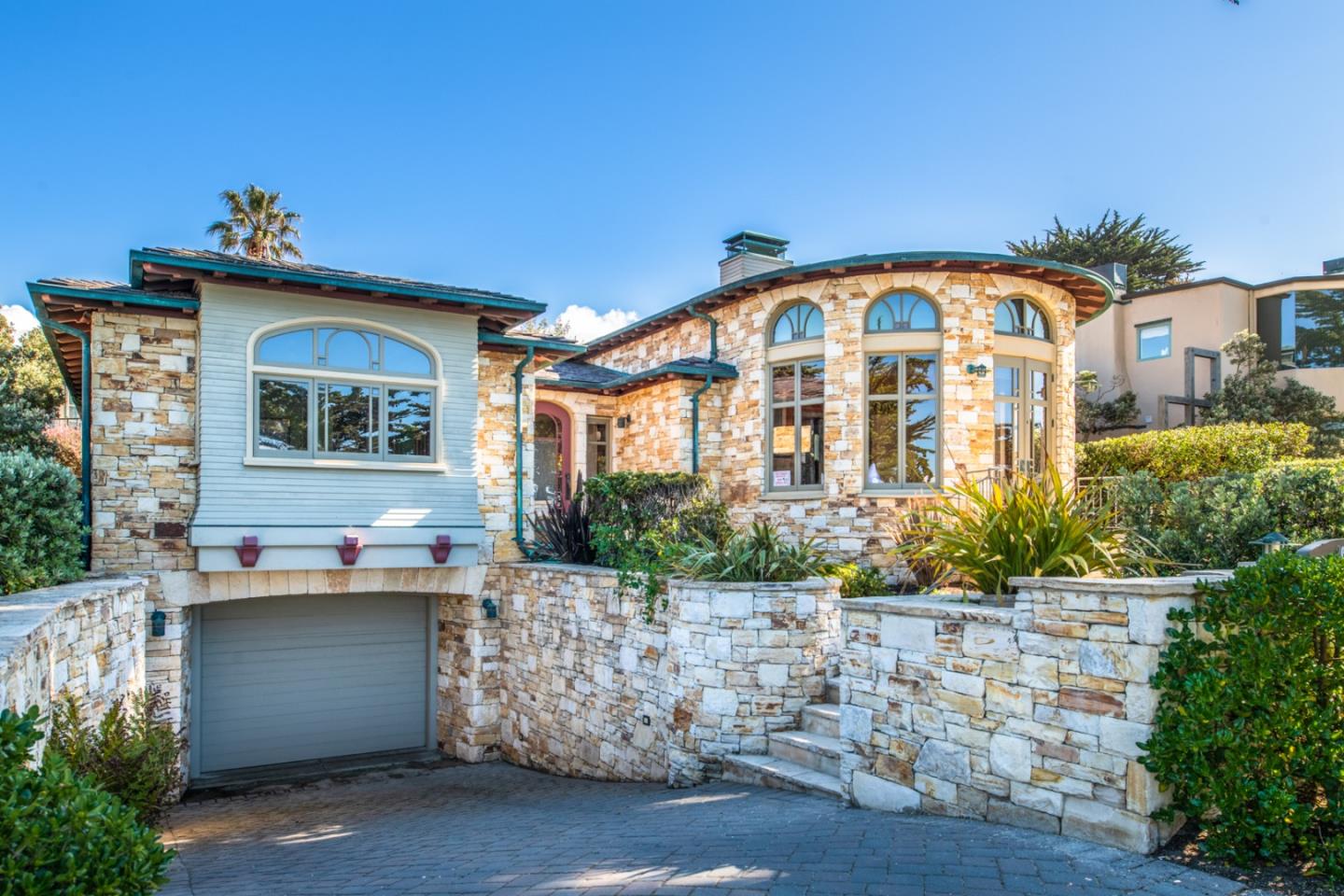 26077 Scenic RD, Carmel, CA 93923 Sotheby's International Realty, Inc.