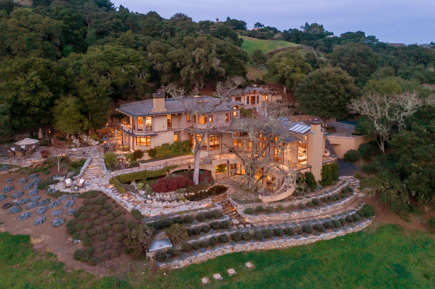 127 Pinon Dr, Portola Valley, CA 94028 4 Beds 4/3 Baths (Sold