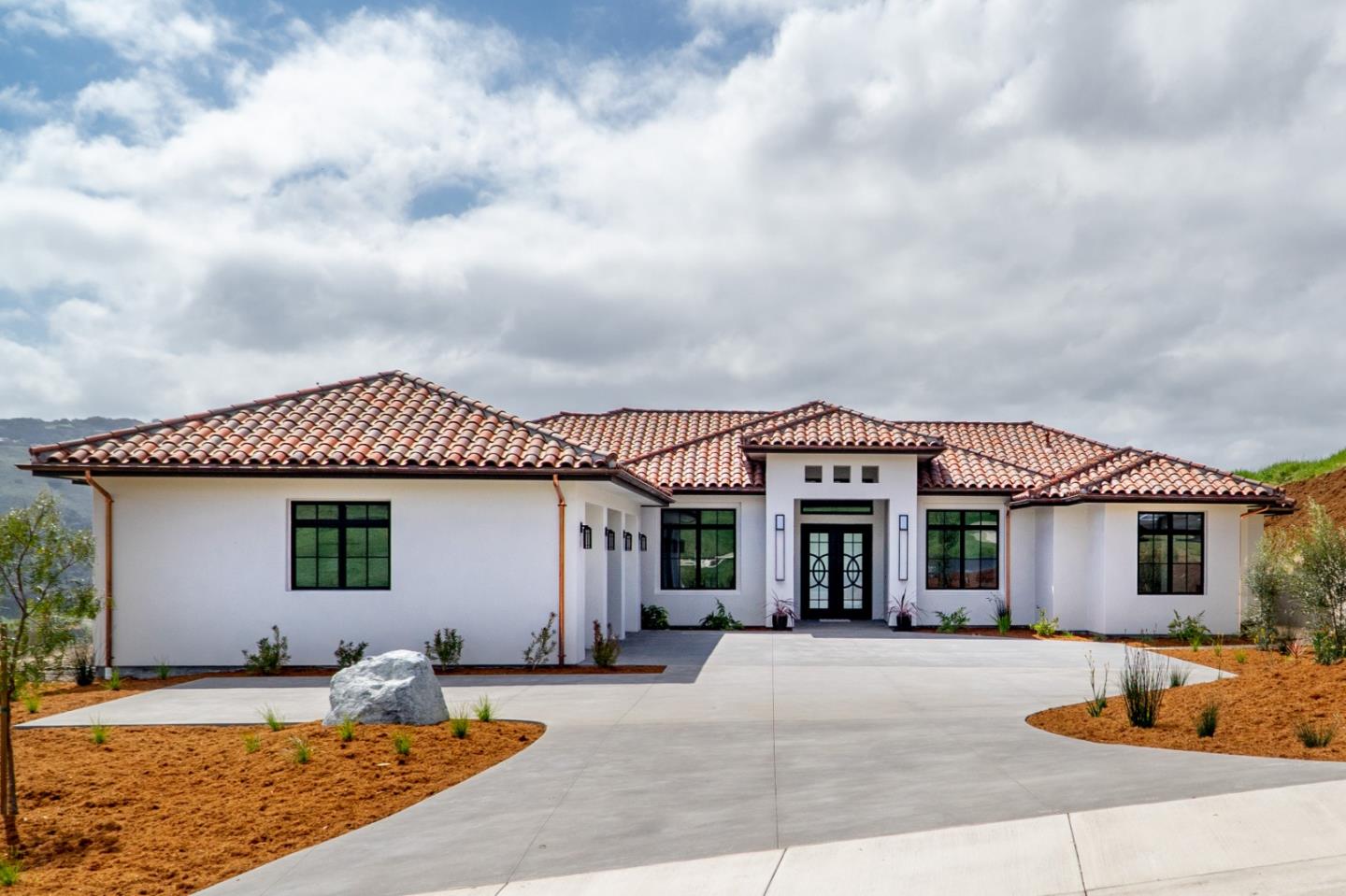 Detail Gallery Image 1 of 1 For 306 Pasadera Ct, Monterey,  CA 93940 - 4 Beds | 4/1 Baths