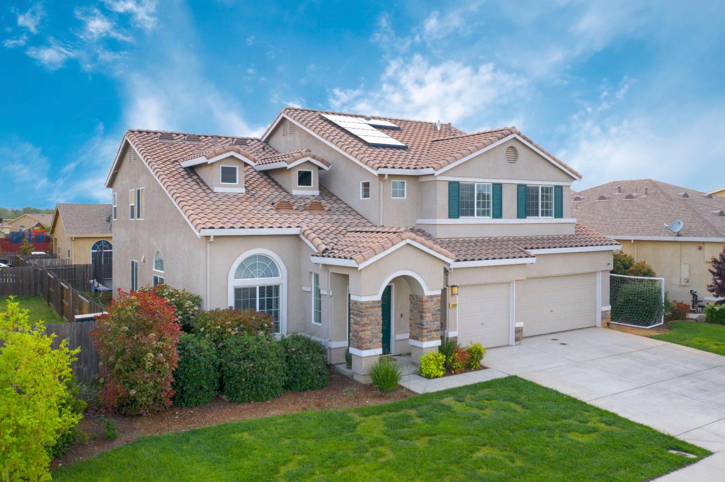 13695 Santa Lucia Dr, Santa Nella, CA 95322 5 Beds 3/1 Baths (Sold