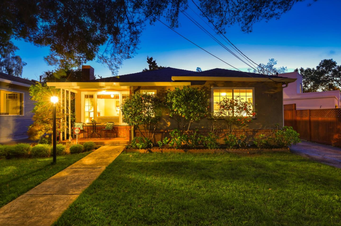 175 N Buena Vista Ave, San Jose, CA 95126 2 Beds 1 Baths (Sold