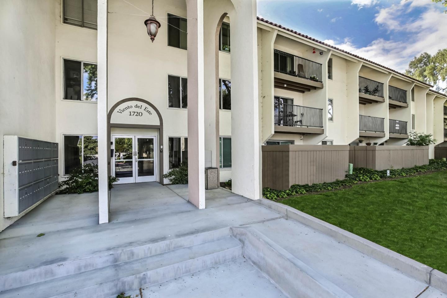 1720 Halford Ave 227, Santa Clara, CA 95051 2 Beds 2 Baths (Sold