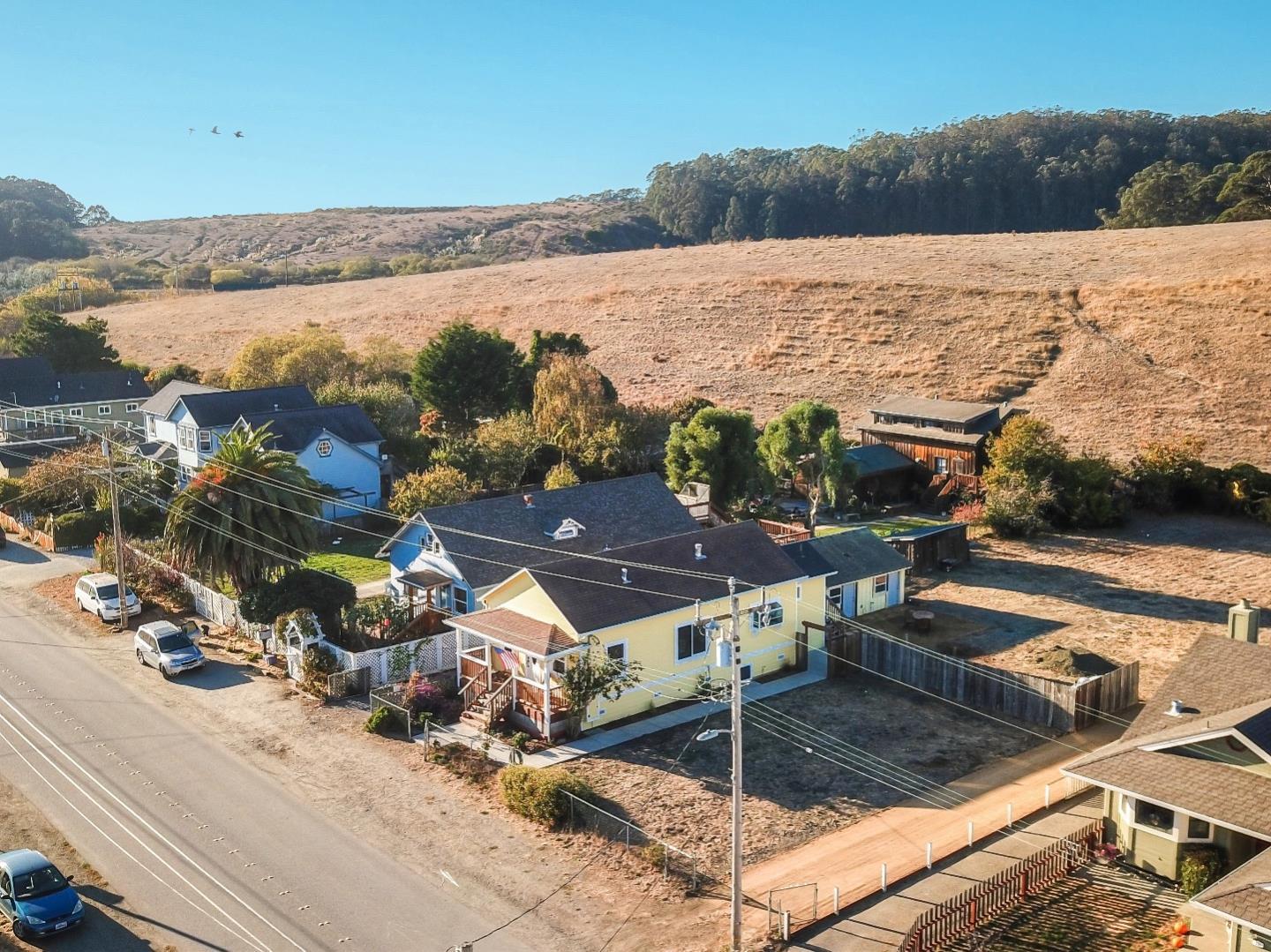 738 North St, Pescadero, CA 94060 3 Beds 1 Baths (Sold