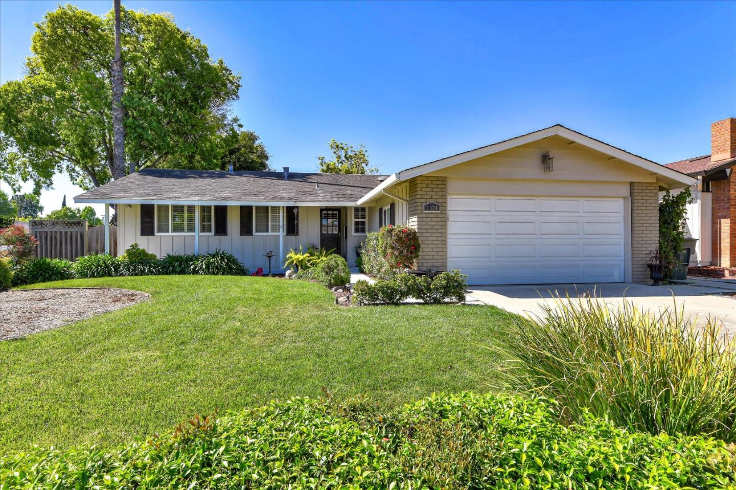 Detail Gallery Image 1 of 1 For 1024 Sumac Dr, Sunnyvale,  CA 94086 - 3 Beds | 2 Baths