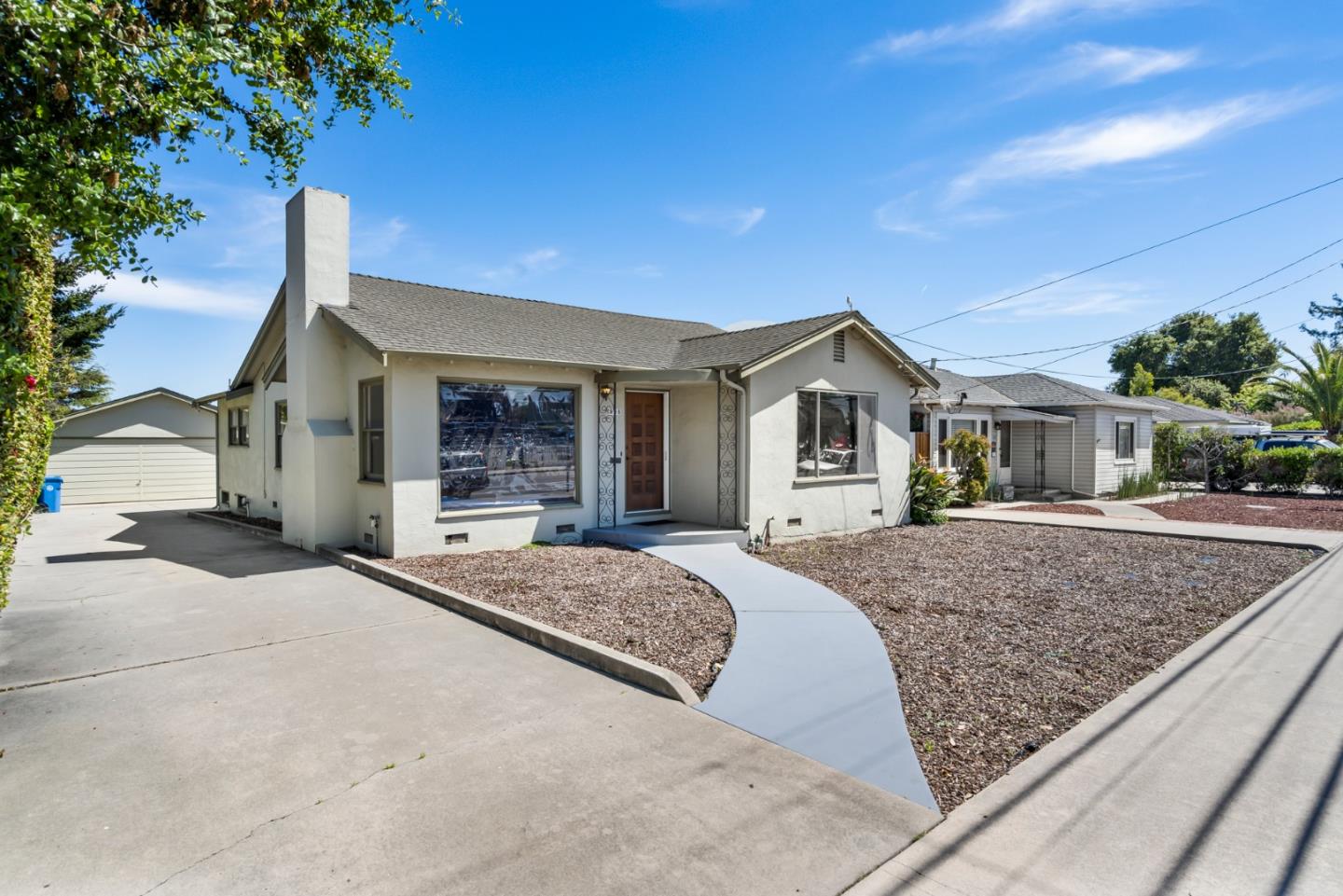 408 California St, Santa Cruz, CA 95060 2 Beds 1/1 Baths (Sold