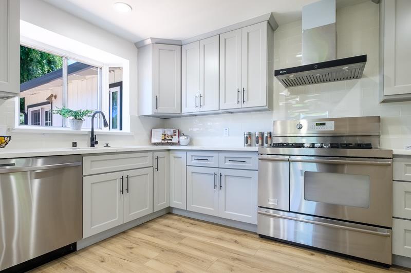 Detail Gallery Image 15 of 39 For 785 Malone Rd, San Jose,  CA 95125 - 4 Beds | 2 Baths