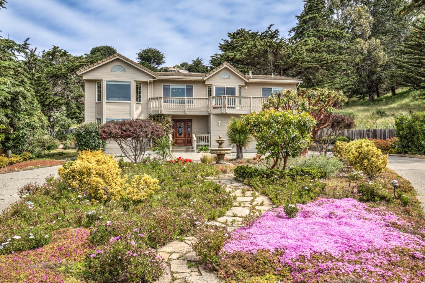 20 Yankee Point Dr, Carmel, CA 93923 - 4 Beds | 3 Baths (Sold