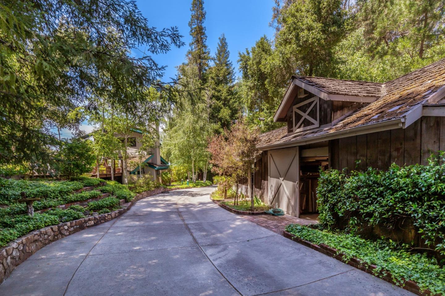 15890 Shannon Rd, Los Gatos, CA 95032 3 Beds 2 Baths