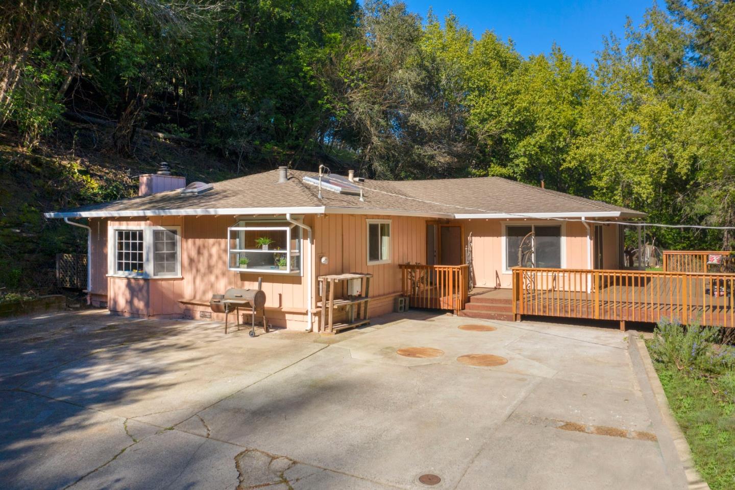 343 Azalea Ave, Ben Lomond, CA 95005 3 Beds 2 Baths (Sold