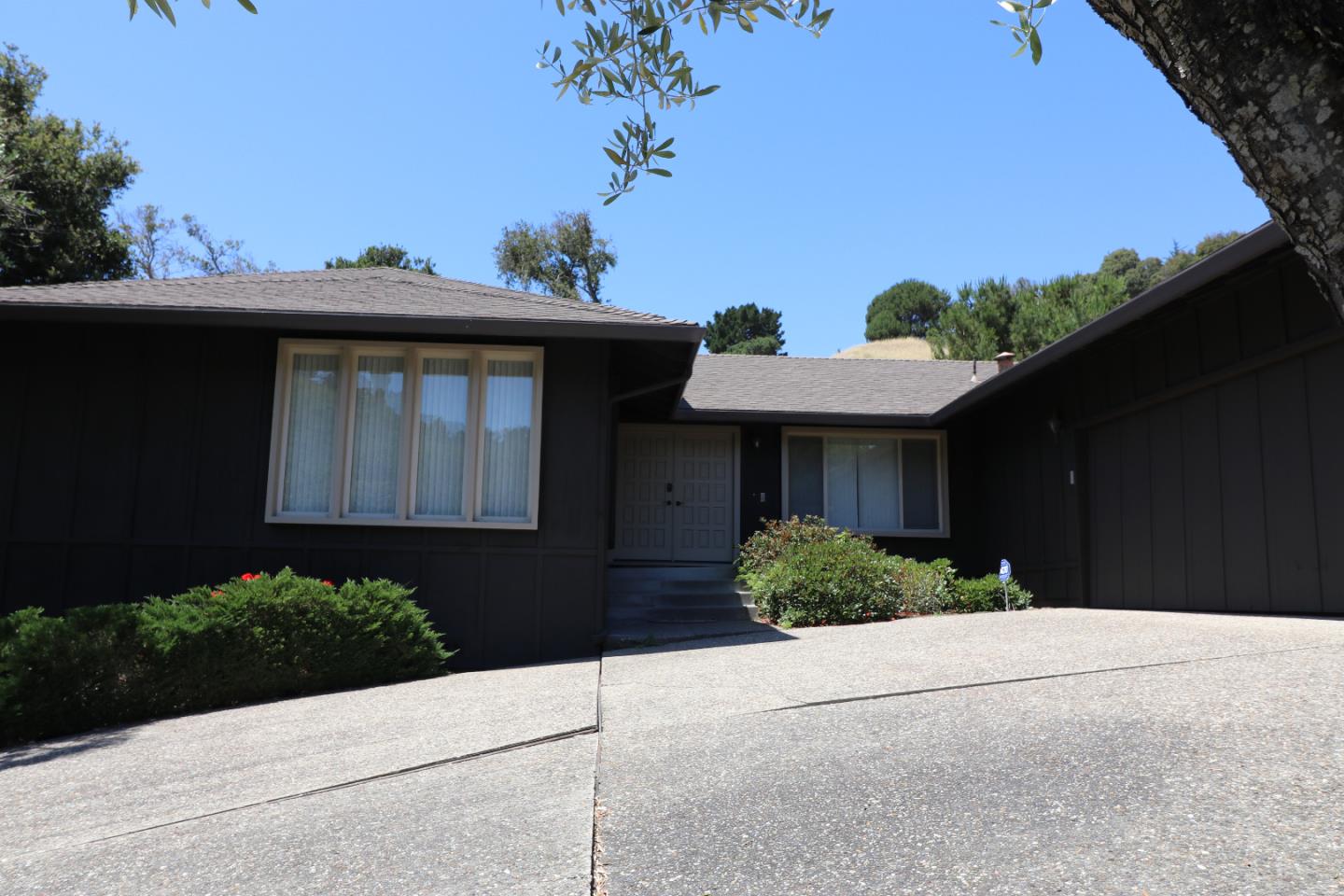 22650 Gallant Fox Rd, Monterey, CA 93940 4 Beds 2/1 Baths (Sold
