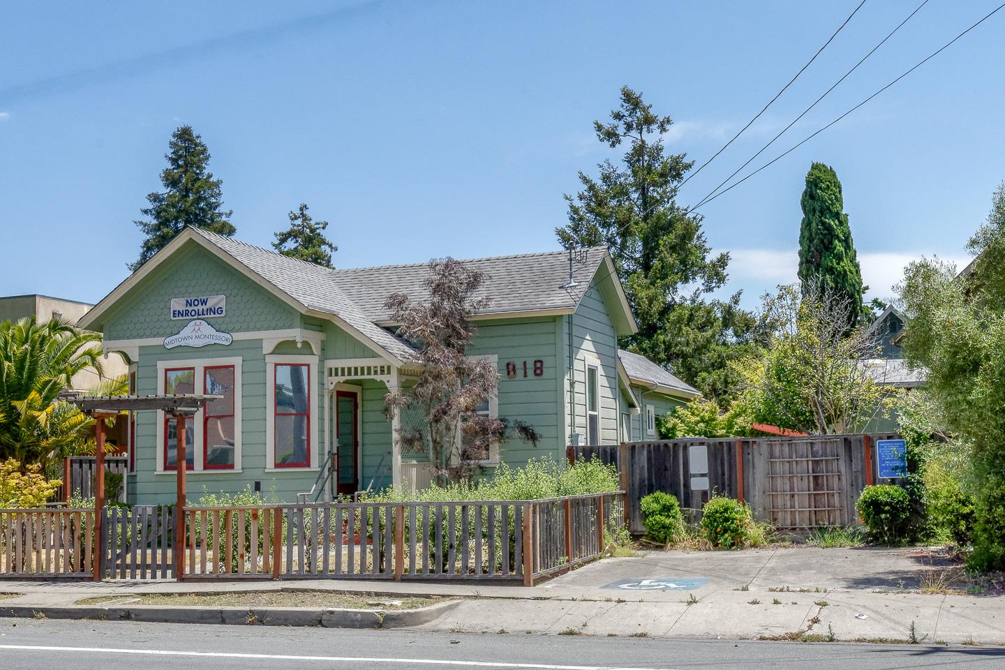 818 N Branciforte Ave, Santa Cruz, CA 95062 2 Beds 2 Baths (Sold