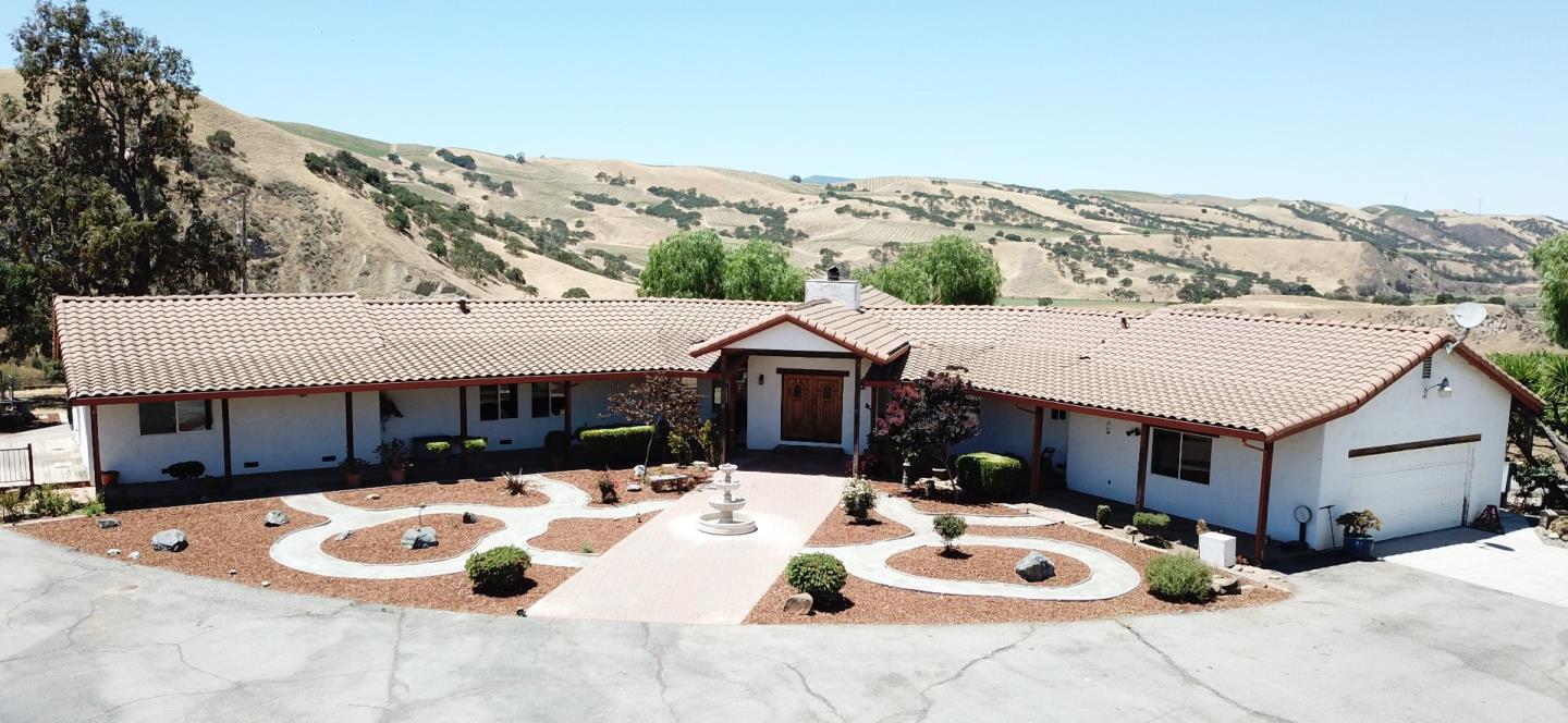 4251 Panoche Rd, Paicines, CA 95043 3 Beds 2/1 Baths (Sold) ML81796605 MLSL