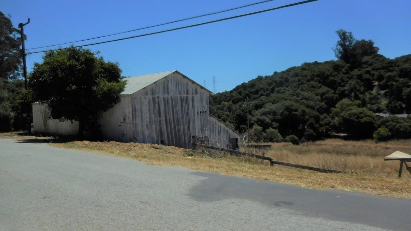 1018 El Camino Real North, SALINAS, California 93907, ,Comm Industrial For Sale,For Sale,El Camino Real North,40962098