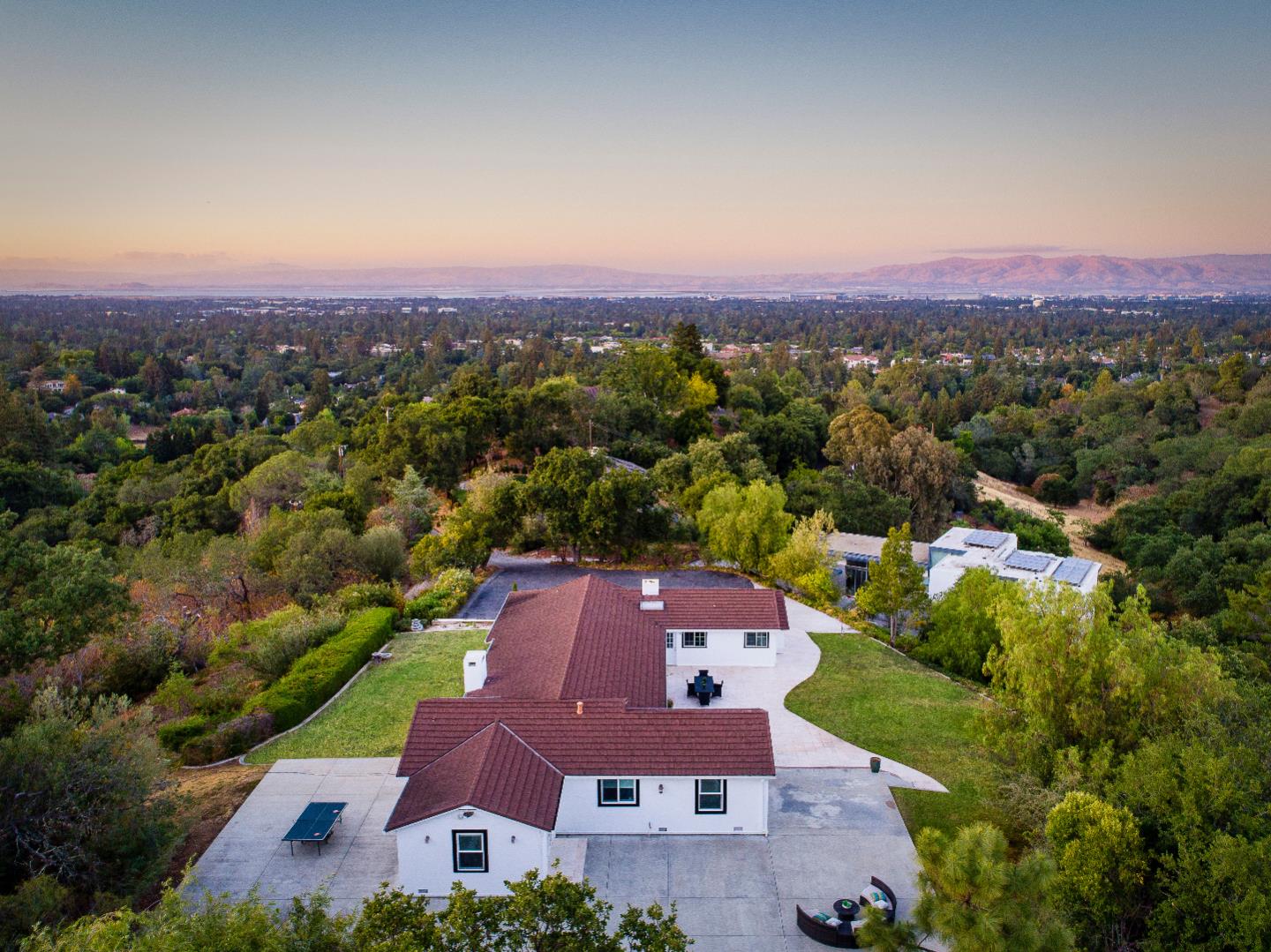 13010 E Sunset Dr, Los Altos Hills, CA 94022 4 Beds 3 Baths (Sold