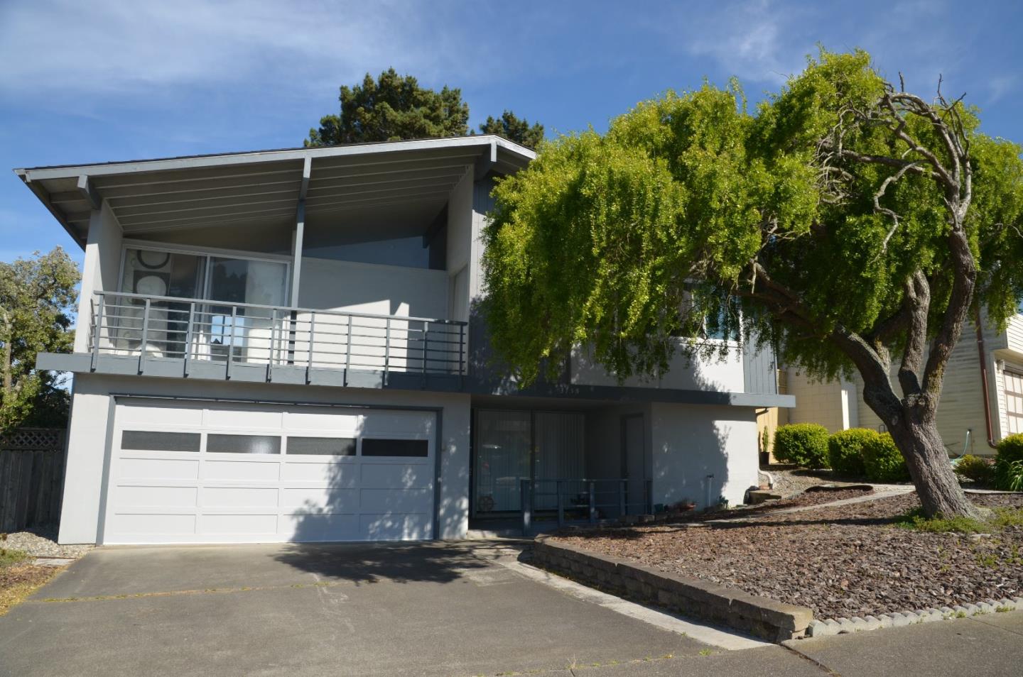 3155 Dublin Dr, South San Francisco, CA 94080 3 Beds 2 Baths (Sold