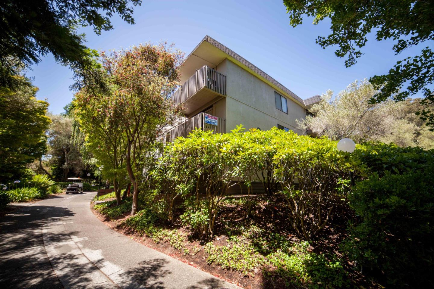 8259 Shelter Creek Ln, San Bruno, CA 94066 1 Beds 1 Baths (Sold