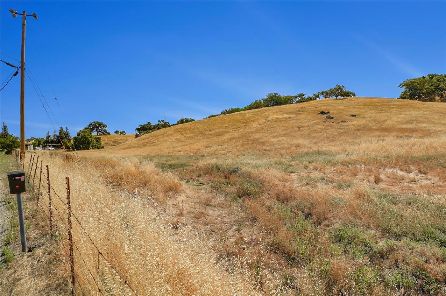 Lot #21 San Martin Avenue, SAN MARTIN, California 95046, ,Lots And Land,For Sale,San Martin Avenue,40962036