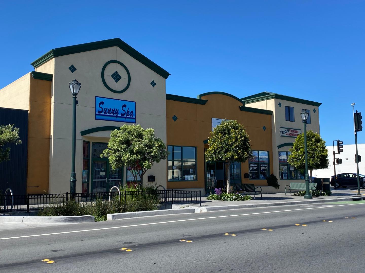 704 Broadway Ave, Seaside, CA 93955 Beds Baths (Sold