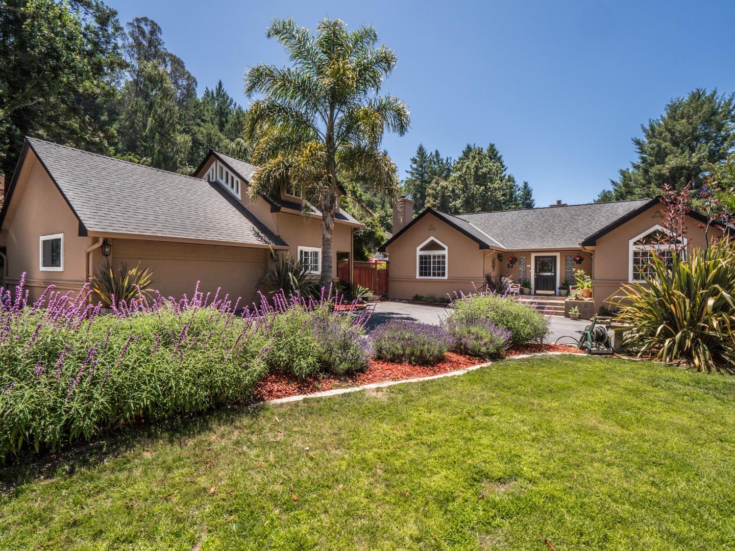 Detail Gallery Image 1 of 1 For 330 Cox Rd, Aptos,  CA 95003 - 3 Beds | 2/1 Baths