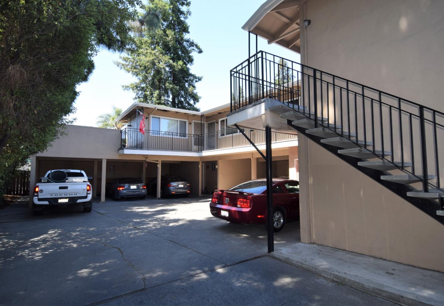 1620 Hess Road, REDWOOD CITY, California 94061, ,Comm Ri Multi-units 5+,For Sale,Hess Road,ML81799080