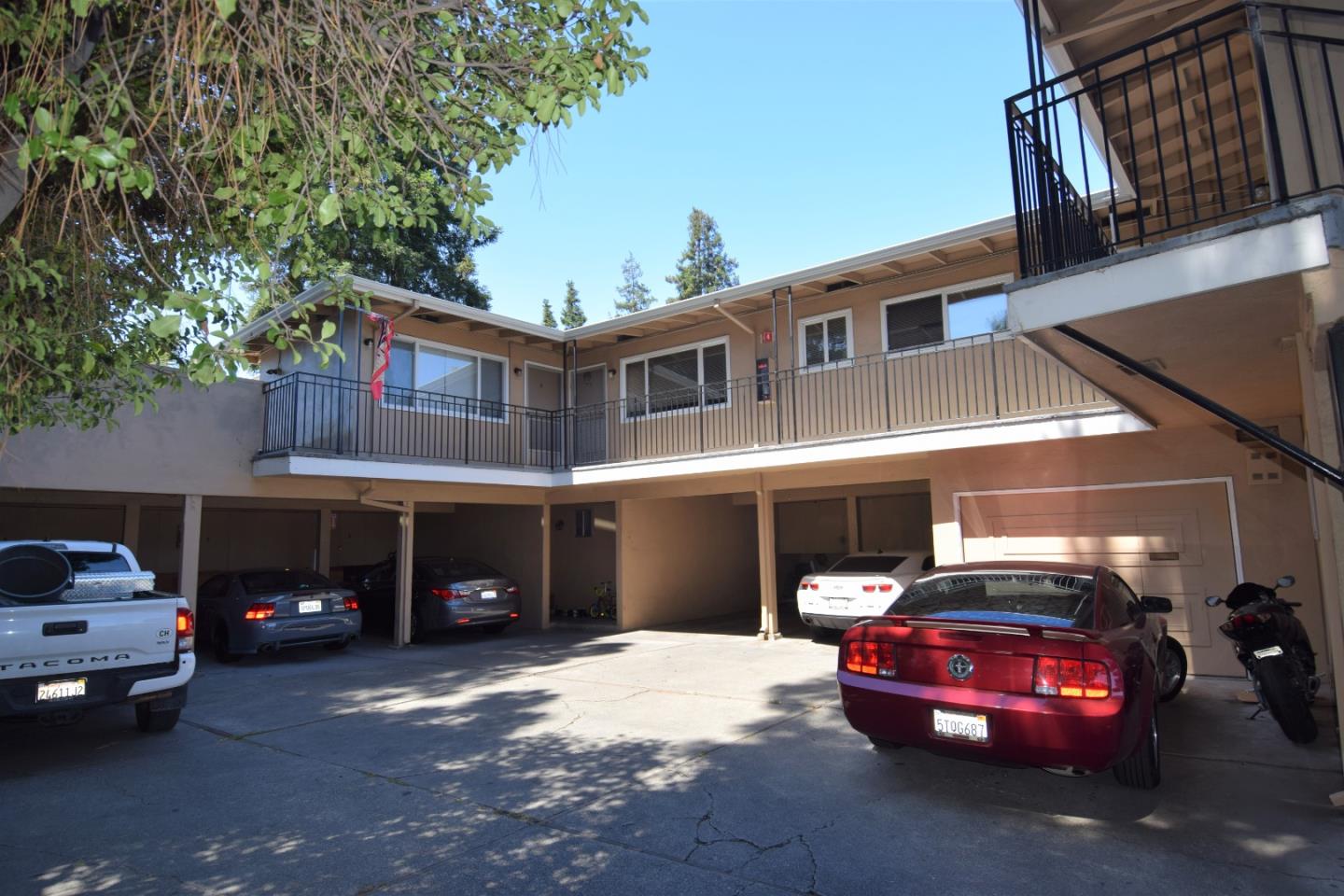 1620 Hess Road, REDWOOD CITY, California 94061, ,Comm Ri Multi-units 5+,For Sale,Hess Road,ML81799080