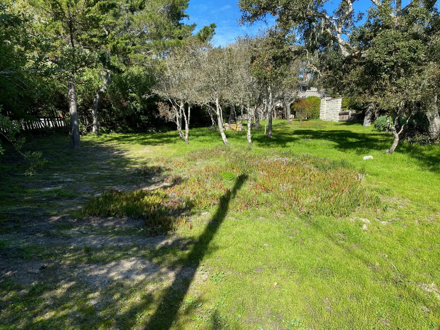 3072 Serra Avenue, CARMEL, California 93923, ,Lots And Land,For Sale,Serra Avenue,40962141