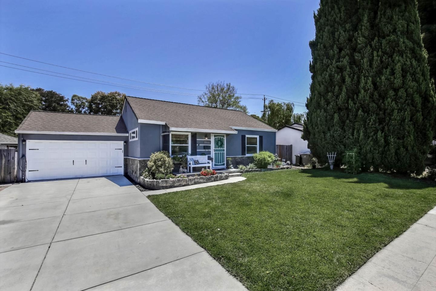 1770 Walnut Grove Ave, San Jose, CA 95126 2 Beds 1 Baths (Sold