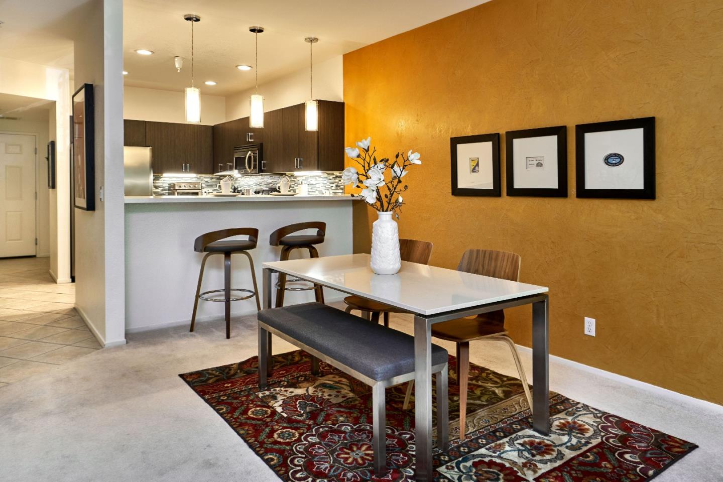 Detail Gallery Image 1 of 1 For 951 S 12th St #219,  San Jose,  CA 95112 - 1 Beds | 1 Baths