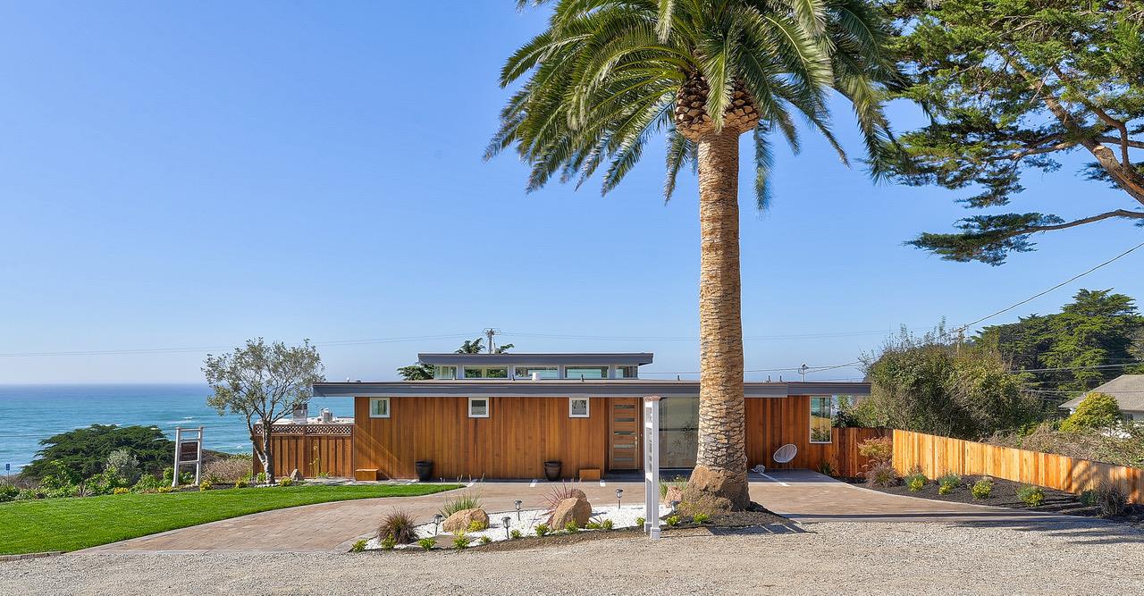 125 Los Banos Ave, Moss Beach, CA 94038 3 Beds 3/1 Baths (Expired