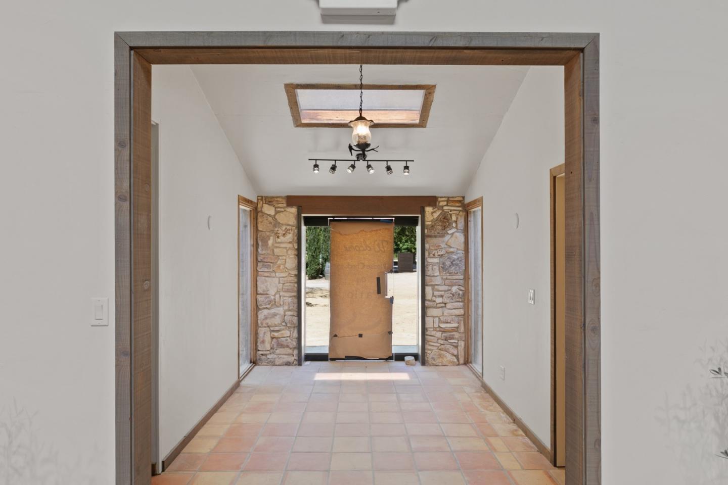 25 Pilot Road, CARMEL VALLEY, California 93924, ,Comm Industrial For Sale,For Sale,Pilot Road,40962241