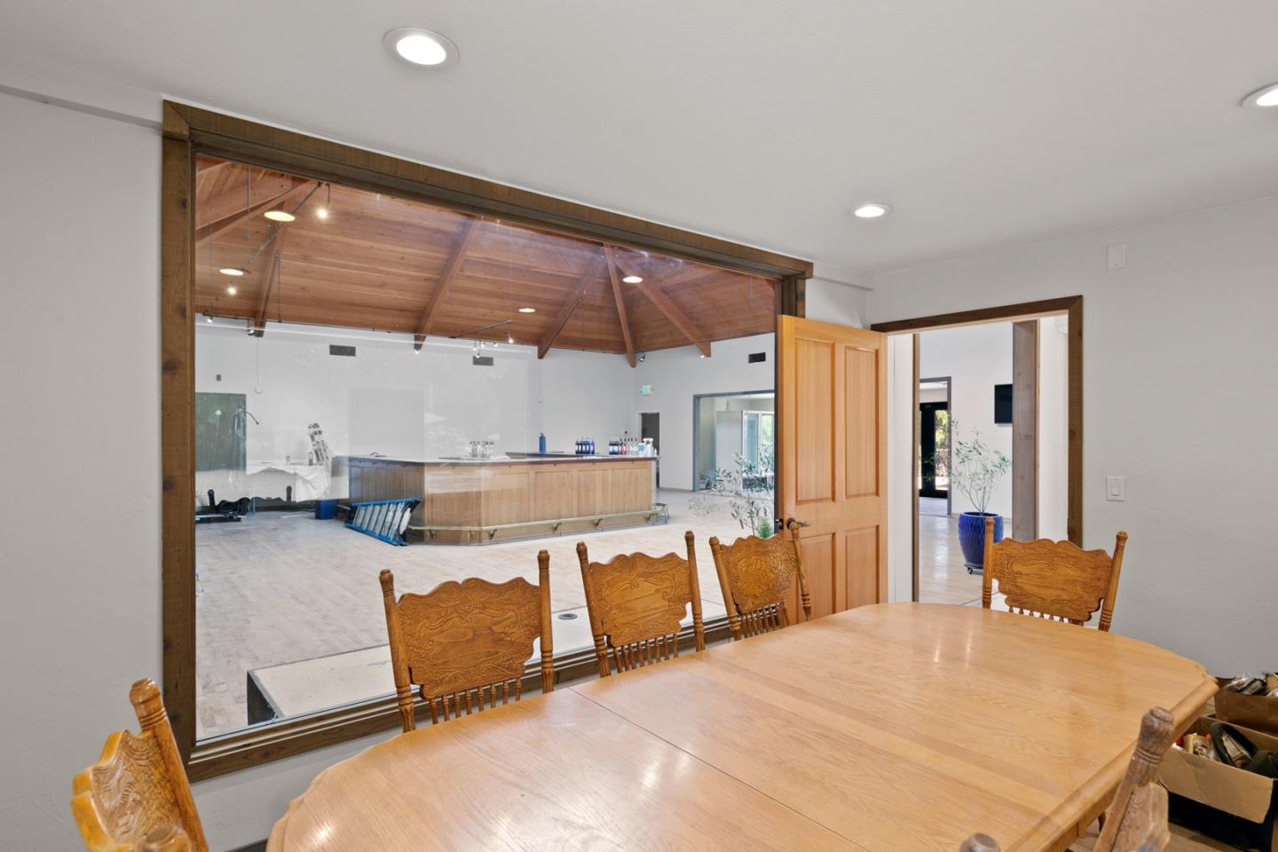 25 Pilot Road, CARMEL VALLEY, California 93924, ,Comm Industrial For Sale,For Sale,Pilot Road,40962241